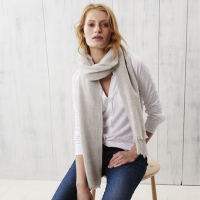 white company cashmere scarf