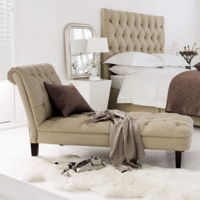 http://whitecompany.scene7.com/is/image/whitecompany/RHFBQ_3?$Flyout778x778$