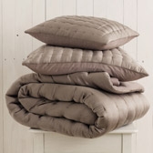 Mulberry Fontaine Quilt & Cushions 