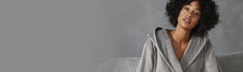 Bathrobes & Dressing Gowns | Cotton & Cashmere | The White Company UK