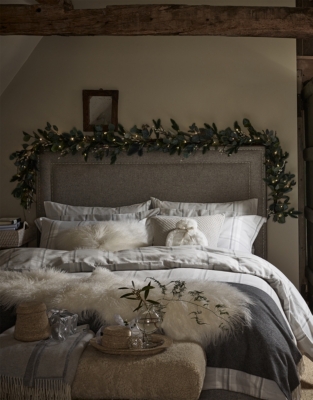 180cm Pre Lit Foraged Winter Garland