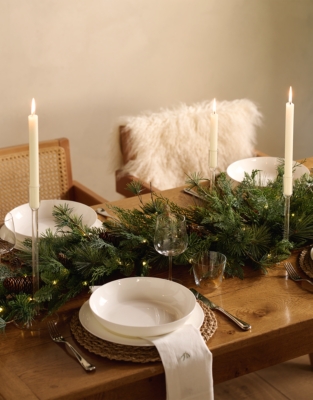 180cm Pre-Lit Ultimate Fir Tree Centrepiece Garland