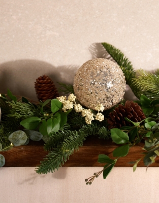 180cm Pre Lit Ultimate Pinecone Garland