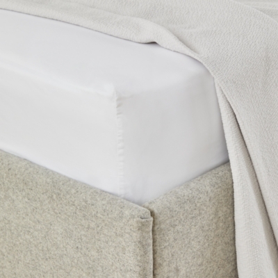 200-Thread-Count Cotton Percale Fitted Sheets – Set of 2
