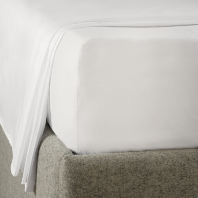 200-Thread-Count Essentials Egyptian Cotton Percale Deep Fitted Sheet