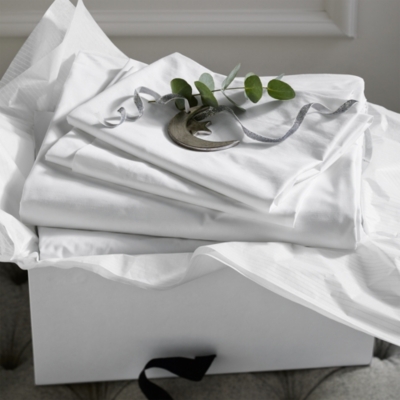 300 Thread Count Egyptian Cotton Percale Duvet Cover & Classic Pillowcase Set