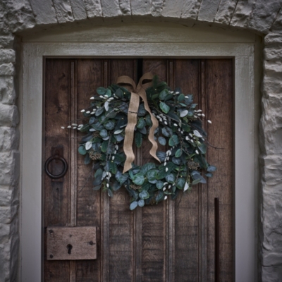 60cm Pre Lit Foraged Winter Wreath