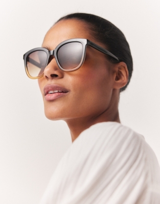 A.KJÆRBEDE Billy Square Ombre Sunglasses