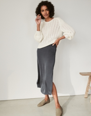 A hotsell midi skirt