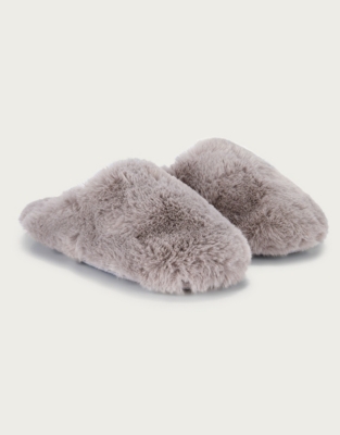 white fluffy mule slippers
