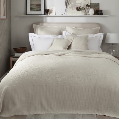 White company 2025 cushion covers