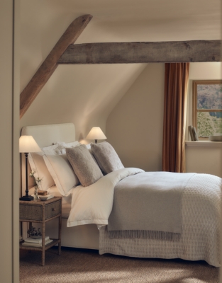 Ana Bed Linen Collection