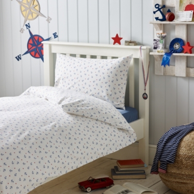 The white cheap company cot bed