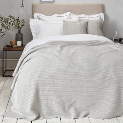 Anderson Throw & Cushion Covers | Bedroom Sale | The White Company UK