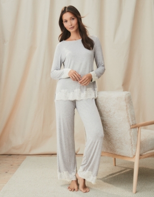 White jegging – The Pajama Factory