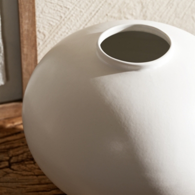 Arden Vase