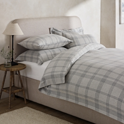 Arno Bed Linen Collection