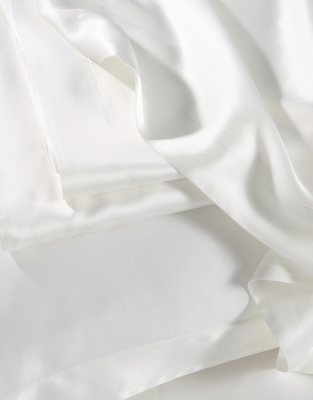 Audley Pure Silk Flat Sheet
