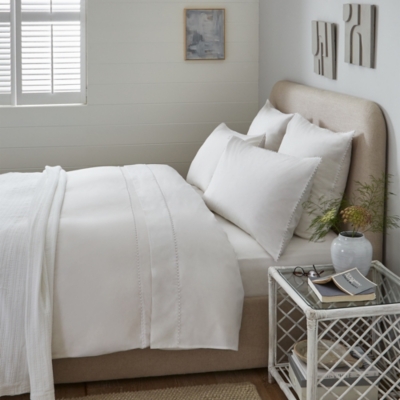 Avignon Bed Linen Collection