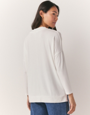 Batwing V-Neck Jersey Top - Ivory
