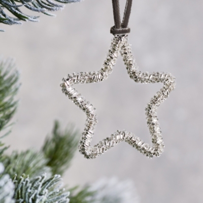 Beaded Star Decoration – 2.6"