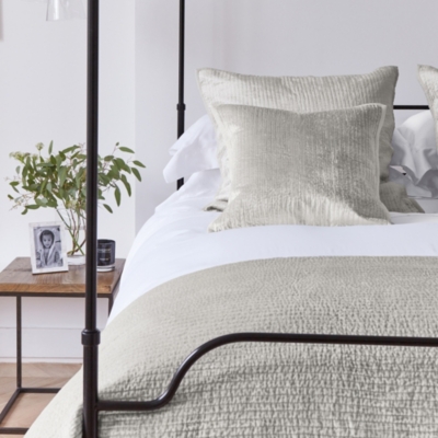 Beaumont Four Poster Bed Beds The White Company UK