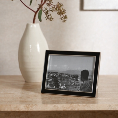 Picture Frames | White & Silver Frames | The White Company US