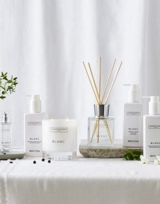 Blanc Collection