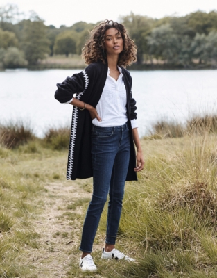 white company black cardigan