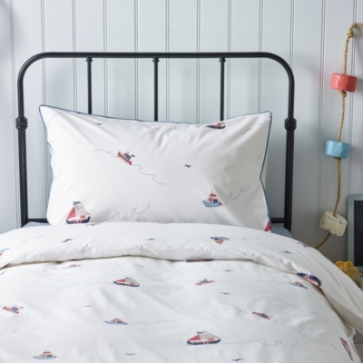 White company hotsell cot bed duvet