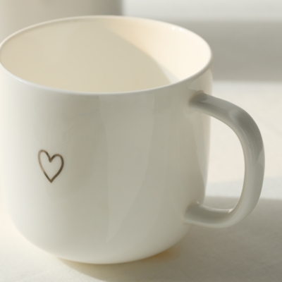 Bone China Silver Heart Mug