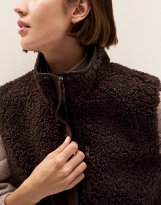 Borg Gilet