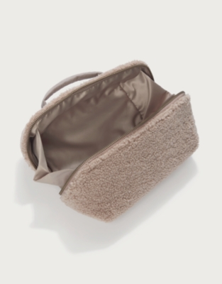 Borg Wash Bag
