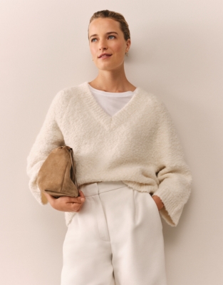 Bouclé V-Neck Jumper with Alpaca