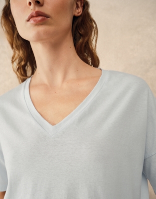 Boxy V-Neck Tee - Baby Blue