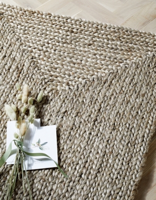 Braided Jute Runner Rug