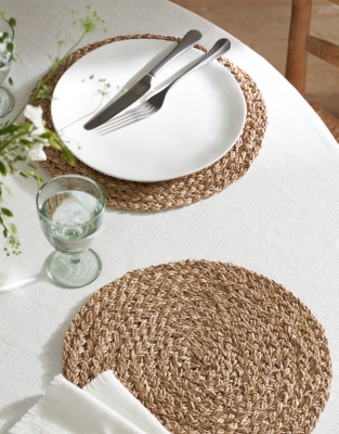Braided Seagrass Placemats – Set of 2