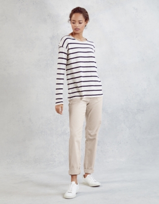 white company boyfriend jeans