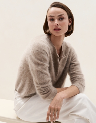 Brushed Cashmere Cardigan - Neutral