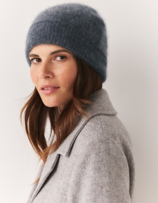 Brushed Cashmere Hat | Accessories Sale | The White Company