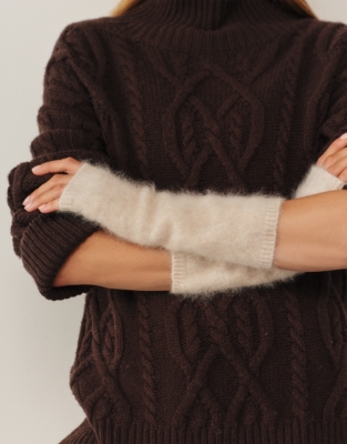 Brushed Cashmere Wrist Warmers