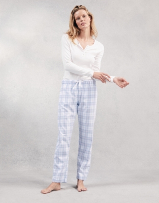 White company pyjama online bottoms