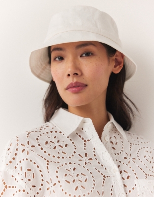 Bucket Hat | Hats, Scarves & Gloves | The White Company UK