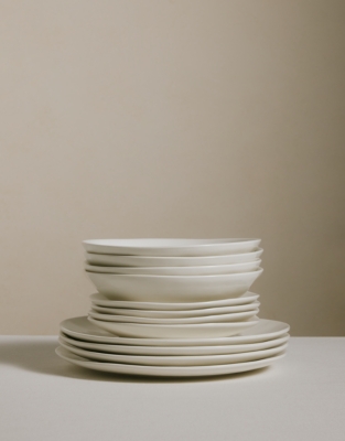 Burnham 12-Piece Dinner Set