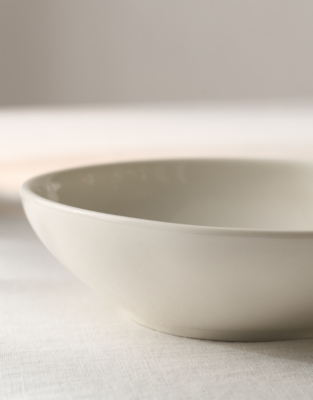 Burnham Low Serving Bowls – Set of 4