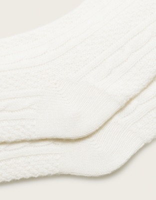 Cable-Knit Bed Socks with Cashmere