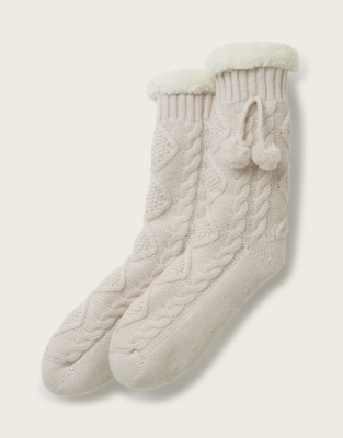 Cable-Knit Pom-Pom Slipper Socks