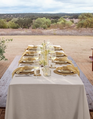 Camber Soft Wash Tablecloth – Large