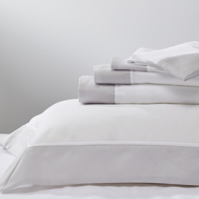 Camberley Flat Sheet Set of 2 Camberley Bed Linen Collection