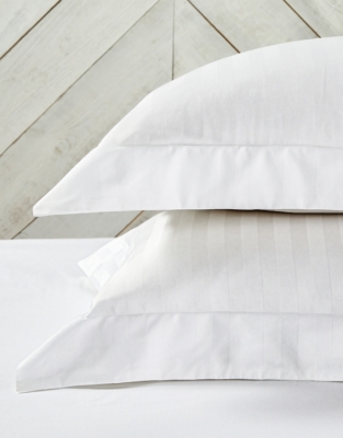 Cambridge Stripe Oxford Pillowcase – Set of 2